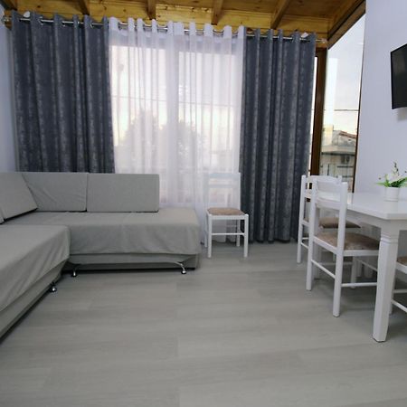Garden Vila Ermali 卡萨米尔 外观 照片