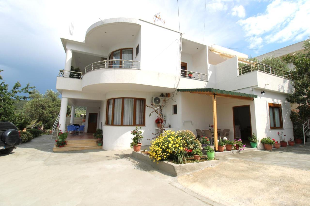 Garden Vila Ermali 卡萨米尔 外观 照片