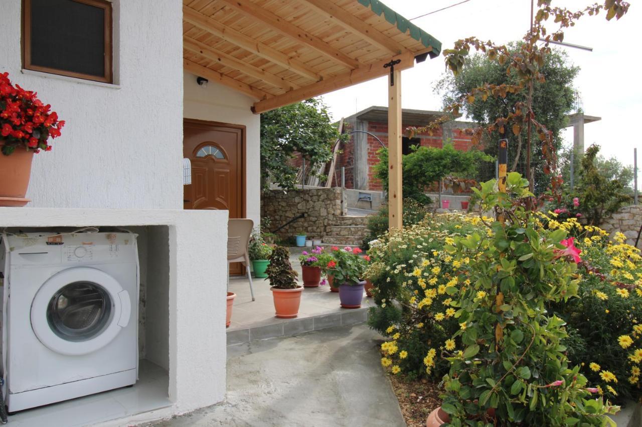 Garden Vila Ermali 卡萨米尔 外观 照片